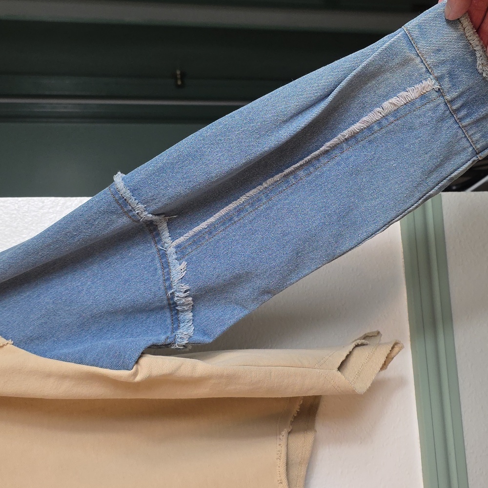 Ces Femme Oversized Cropped Sweatshirt Tan Blue Denim Block Sleeves Small - Picture 7 of 15